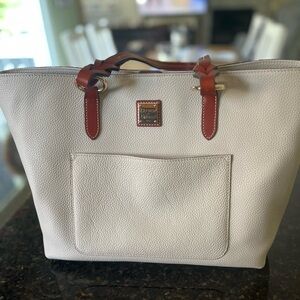 Dooney & Bourke Bone /IvoryLeather Large Tammy Tote Bag